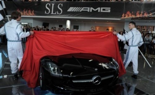 Mercedes-Benz SLS AMG (фото+видео)