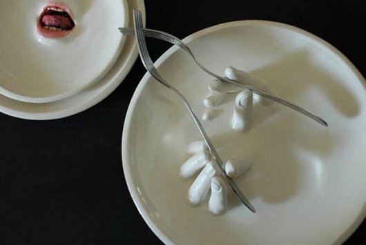Креативная "живая" посуда от Ronit Baranga