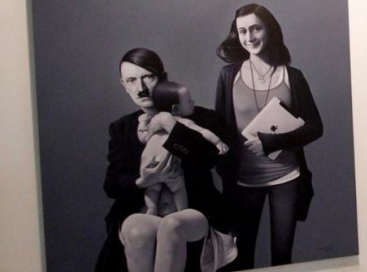 Беременный Гитлер (фото + текст)