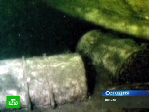 На дне Черного моря бочки с химическим оружием (видео)