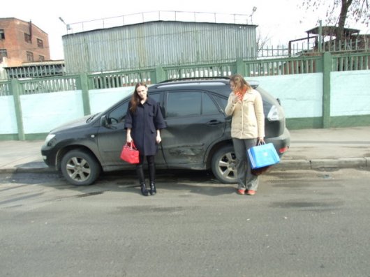 Алена Водонаева попала в аварию!