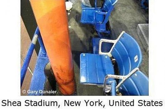 Самые неудачные места на стадионах
