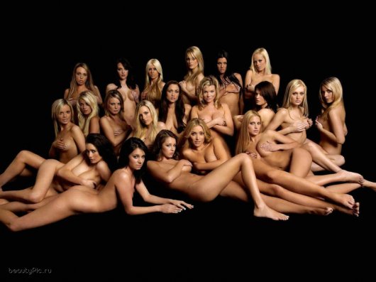 Красивые голые девушки на фото