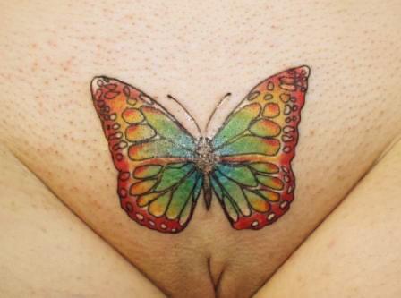Интимные женские татуировки, в зоне бикини и на попе