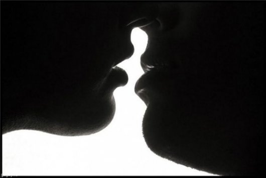 Как правильно целоваться  (фото, видео)