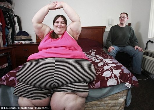 Самая толстая женщина хочет потолстеть