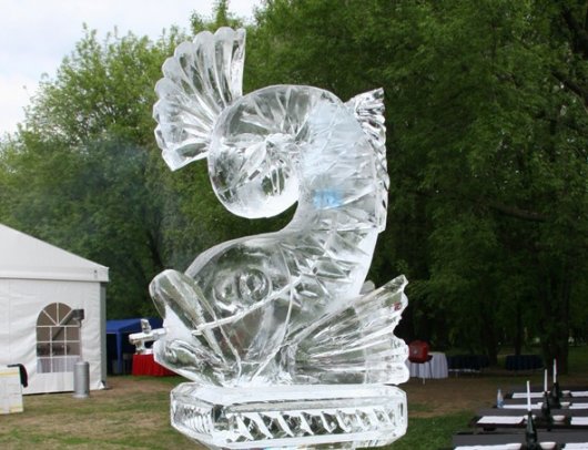 Красивые ледяные скульптуры