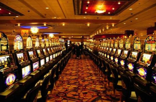 В какие слоты и игровые автоматы интересно играть на деньги в казино
