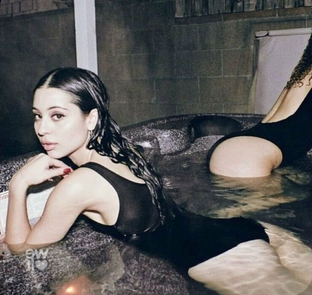 Голая Алекса Деми