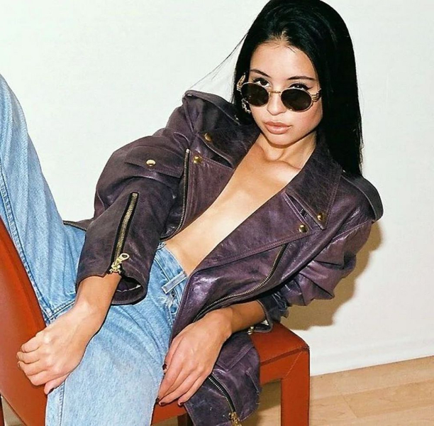 Голая Алекса Деми