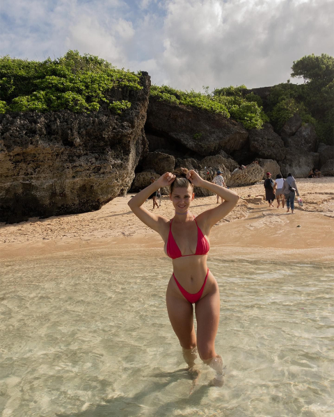 Голая Алена Шарыпова