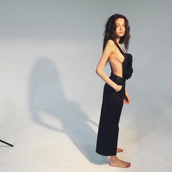 Голая Алеся Кафельникова