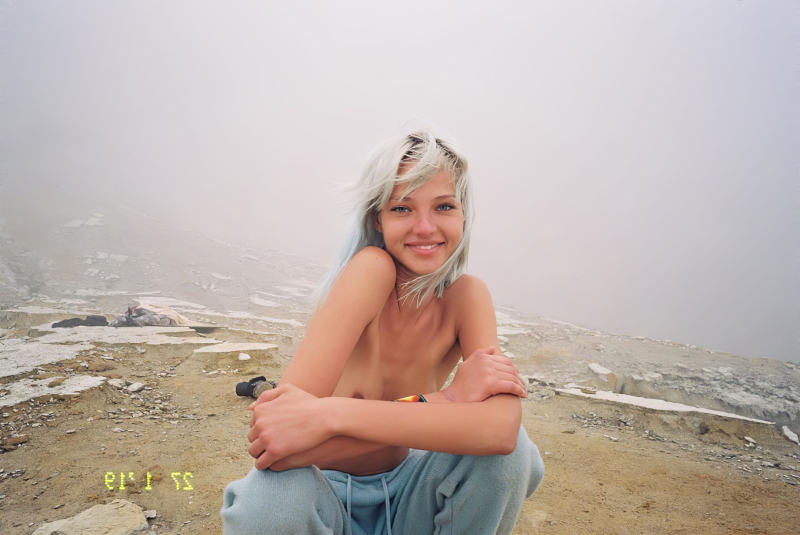 Голая Алеся Кафельникова