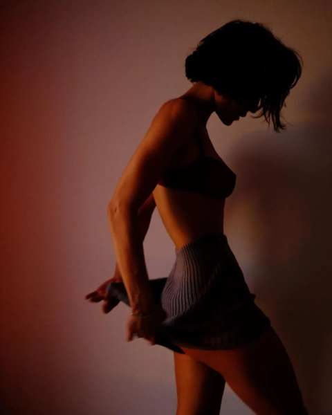 Голая Алина Астровская