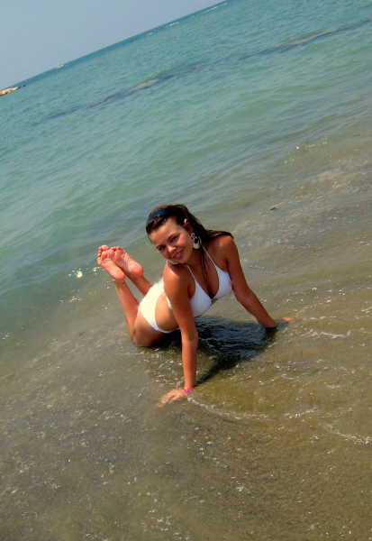 Голая Алина Гросу