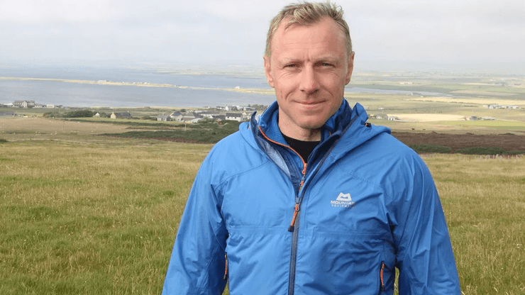 Энди Торбет — бывший взрывотехник, выполнявший одну из самых опасных работ в мире