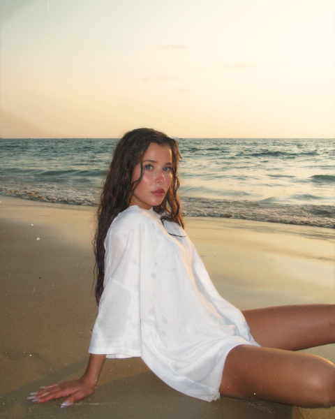 Голая Аля Еникеева