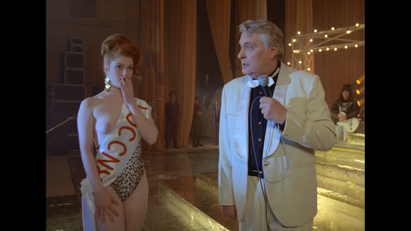 Голая Амалия Мордвинова