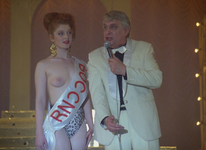 Голая Амалия Мордвинова