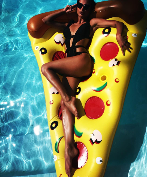 Голая Анастасия Ендальцева на фото