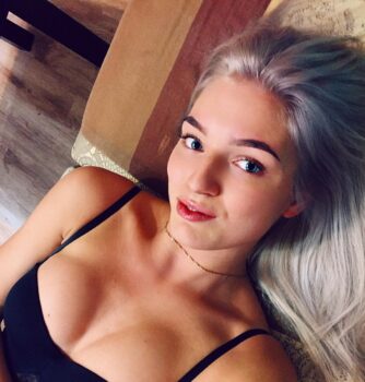 Голая Анастасия Малышева на фото