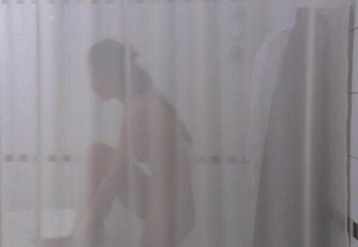 Голая Анастасия Микульчина