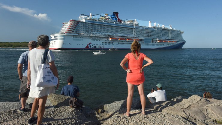 Круизный лайнер, Carnival Cruise